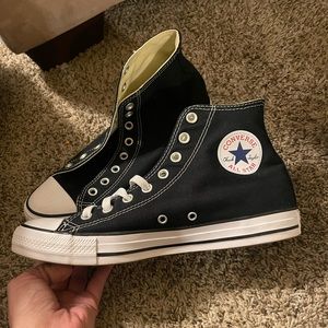 Converse Chuck Taylor All Star Classic Hi-Top Casual